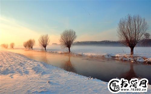 下雪朋友圈怎么配文字 雪景发朋友圈配一句话