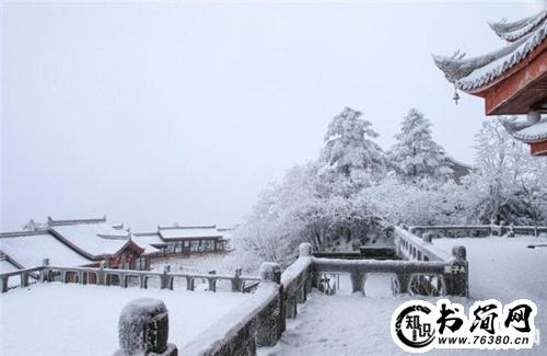 关于雪景的句子